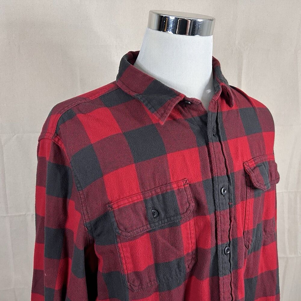 American Eagle Outfitters XL Buffalo Plaid Flannel Shirt Red Black 100% Cotton